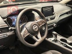 نيسان ألتيما